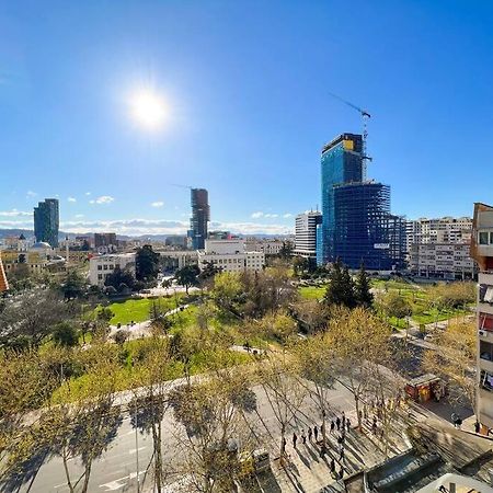 Scanderbeg Square 2Br Apt Тирана Экстерьер фото