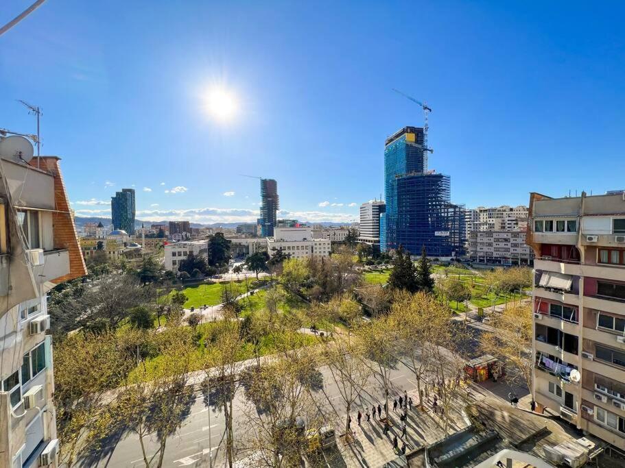 Scanderbeg Square 2Br Apt Тирана Экстерьер фото